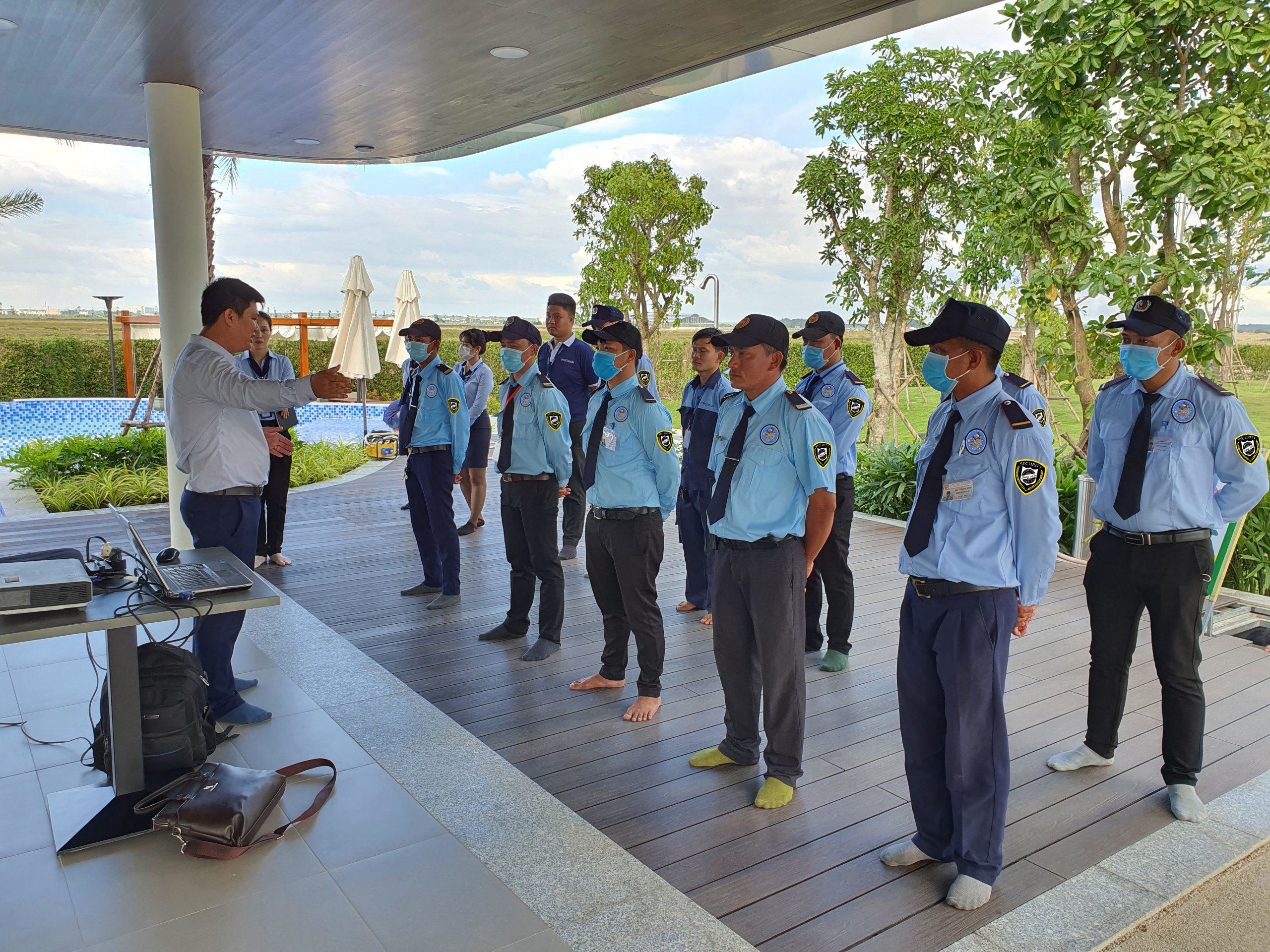 Huấn luyện bảo vệ chuyên sâu